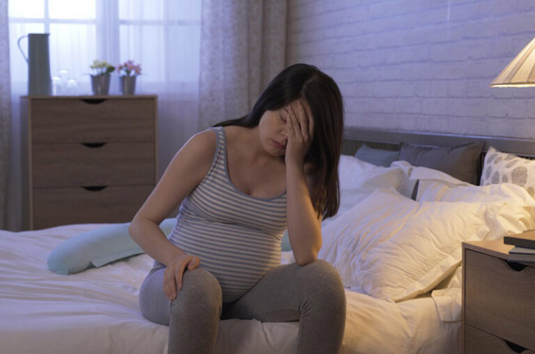 mất ngủ khi mang thai